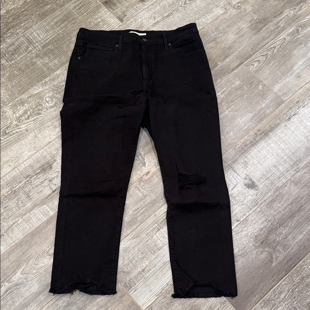 Levis High Rise Straight Crop Black Distressed Jeans size 32